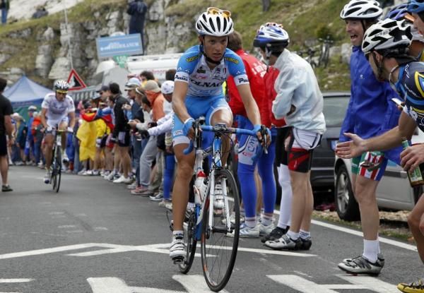 Alessandro Bisolti (Colnago-CSF Inox) was last to be caught on Monte Grappa