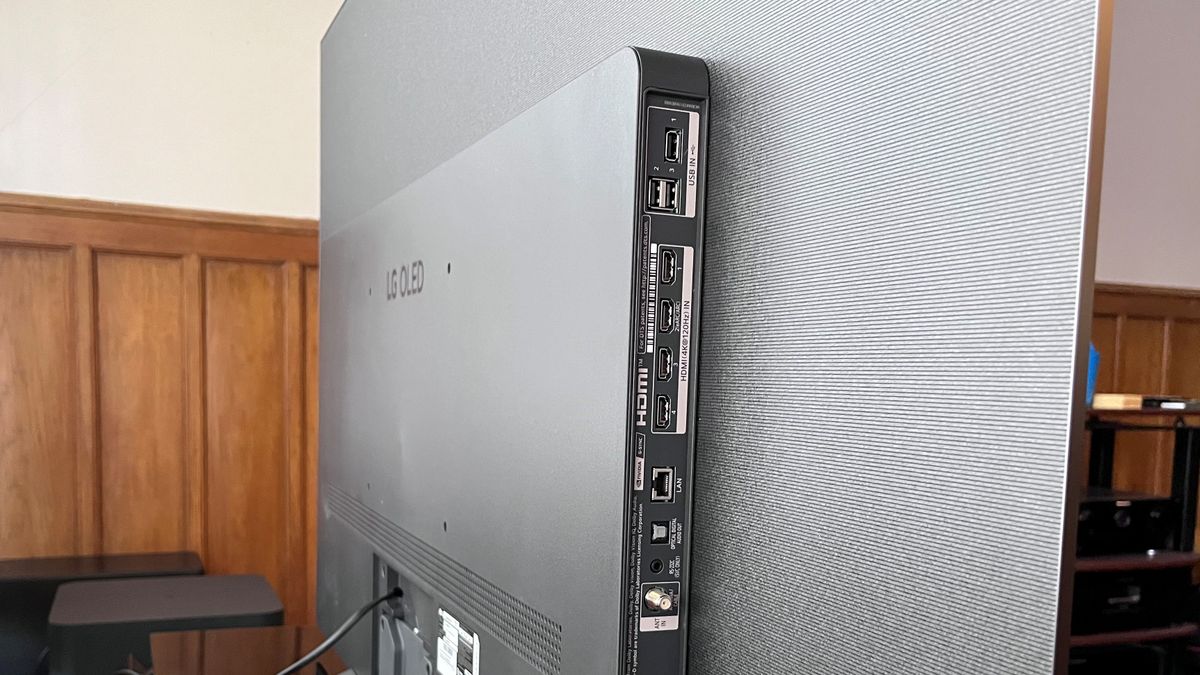 Lg Fernseher Kopfhörer Und Lautsprecher Gleichzeitig LG C3 OLED review: a picture-perfect TV for movies and gaming | TechRadar