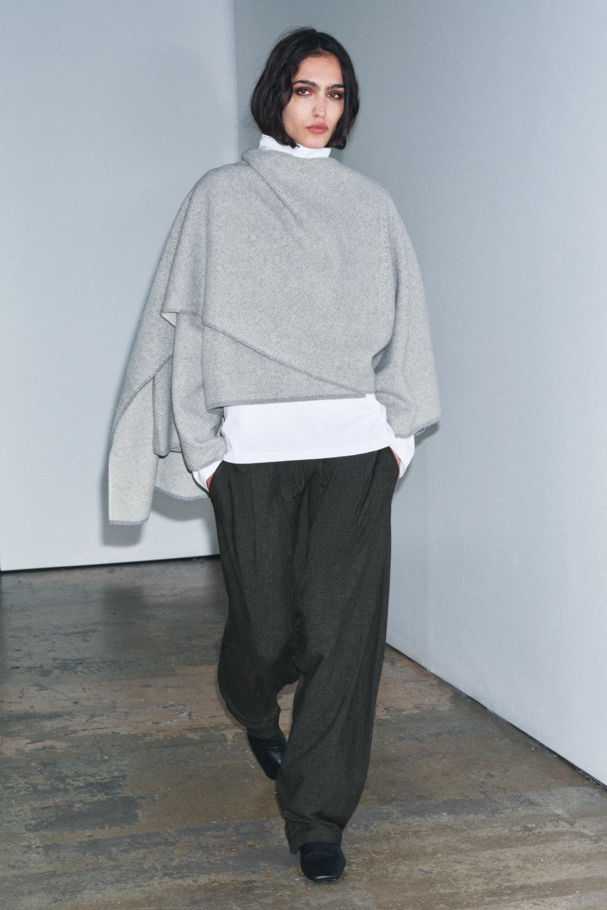 100% Wool Short Coat With Scarf