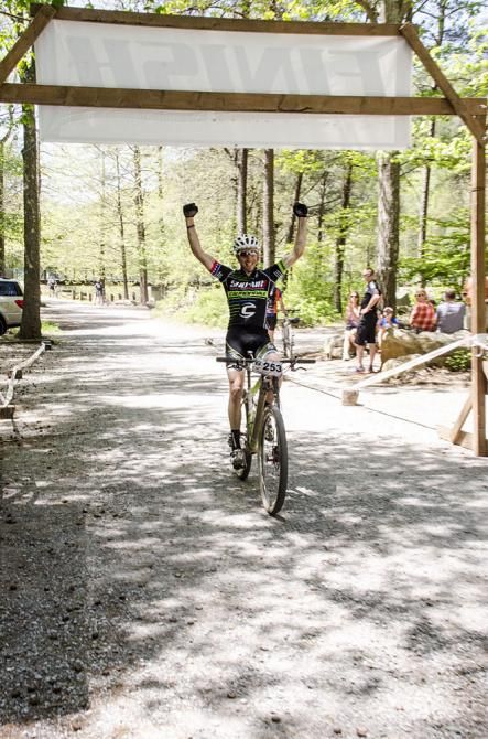 Jermiah Bishop wins the Cohutta 100