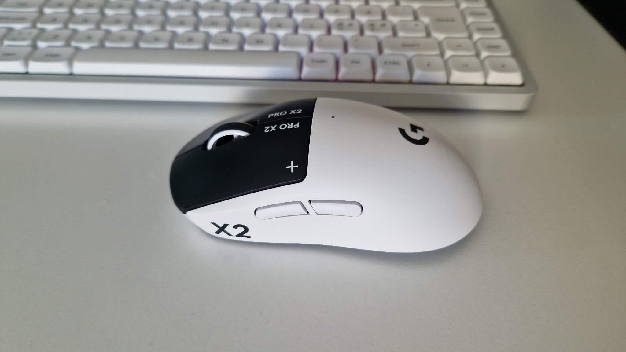 Logitech Pro X2 Superstrike