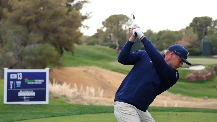 Bryson DeChambeau practicing ahead of The Showdown