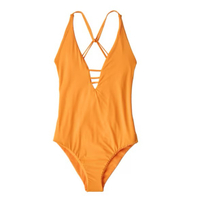 Women's summer clothing sale: up to 50% off @ REI