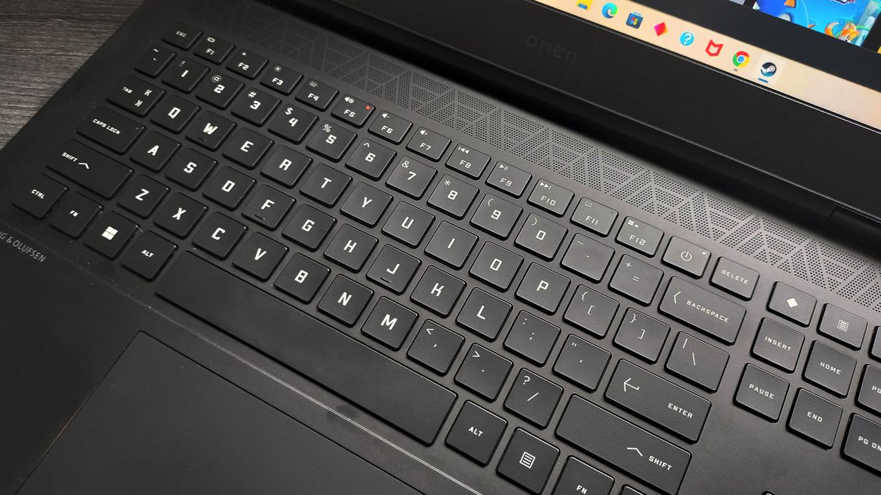 HP Omen 16 keyboard