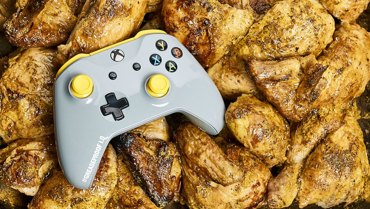 greaseproof Xbox One controller