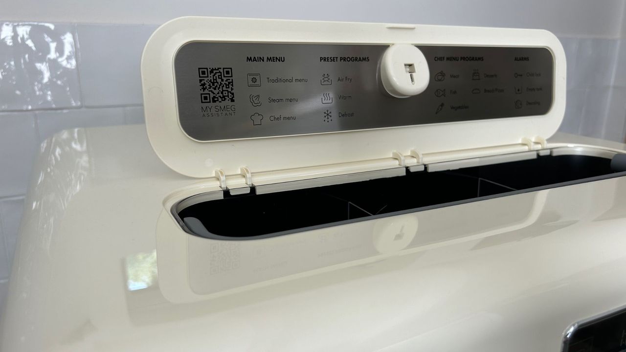Smeg Countertop Combi Steam Oven
