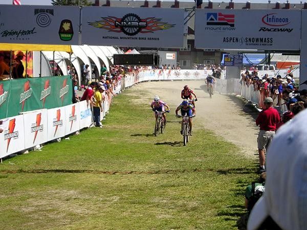 Katerina Nash (Luna) prevails in the women&rsquo;s STXC
