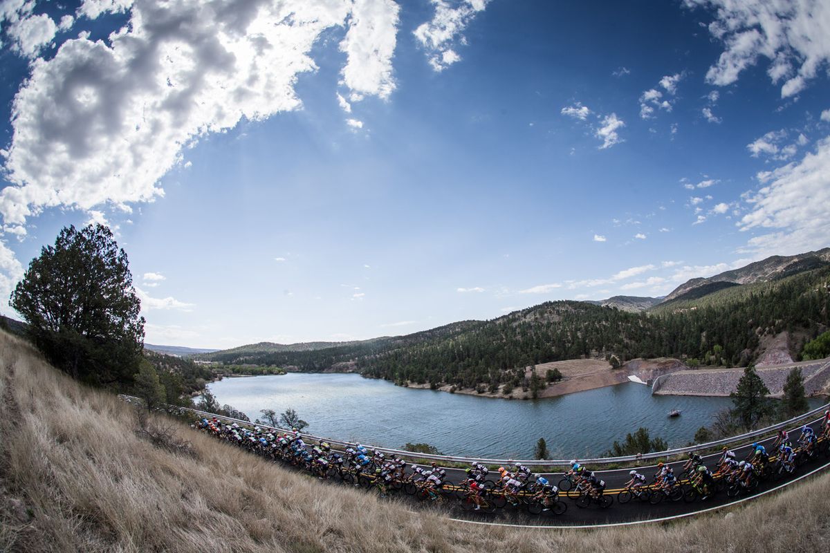 The peloton heads toward the other end of Lake Roberts