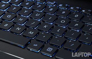 ASUS G750JZ Review Keyboard Touchpad