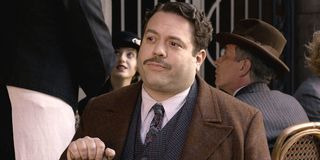 Dan Fogler as Jacob Fantastic Beasts: The Crimes of Grindelwald