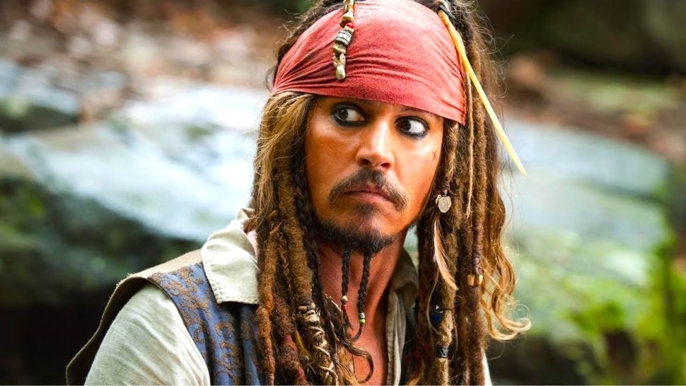 Johnny Depp Looks Like A Different Person In The First Look From His ...
