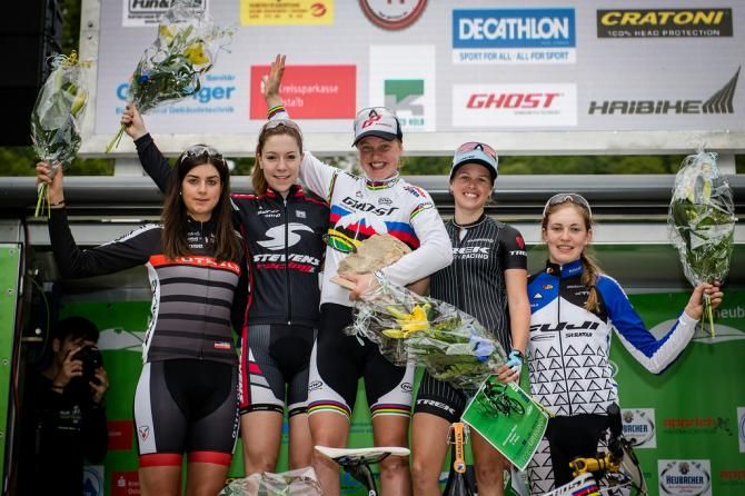 Elite women's eliminator podium