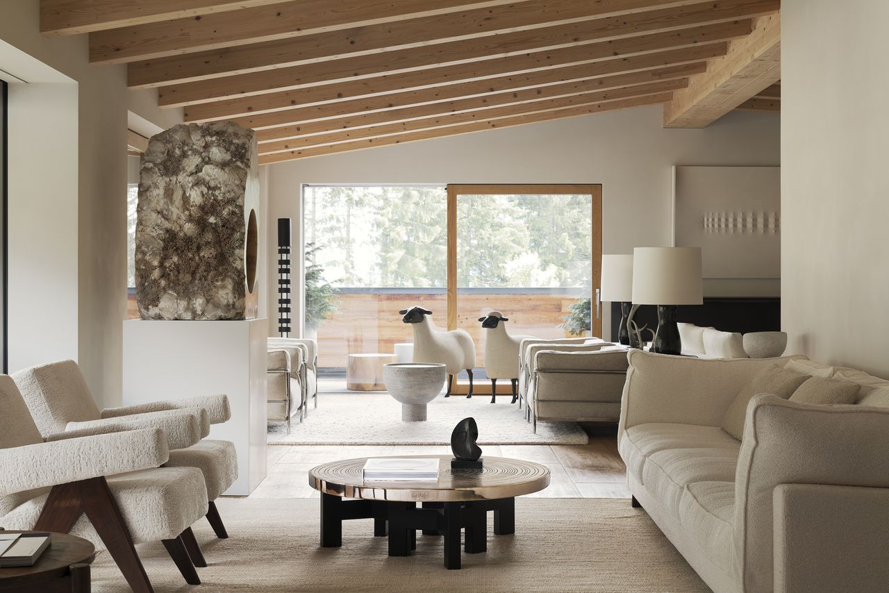 Piero Lissoni mountain apartment Dolomites home