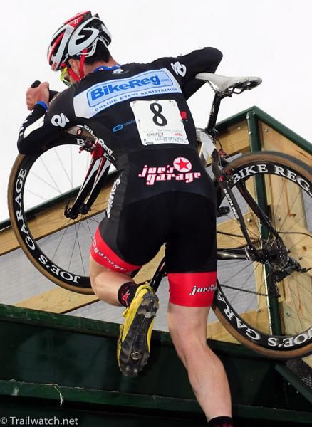 Justin Lindine (Bikereg.com-Joe&rsquo;s Garage) on the steps