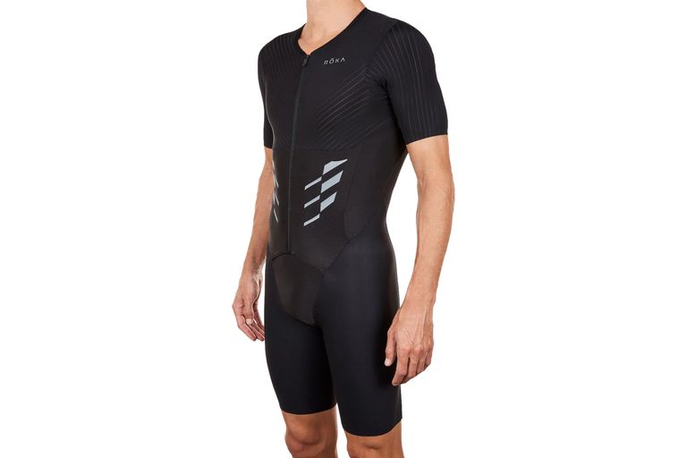 Best triathlon suits 2024 raceready tri suits for your swim, bike and