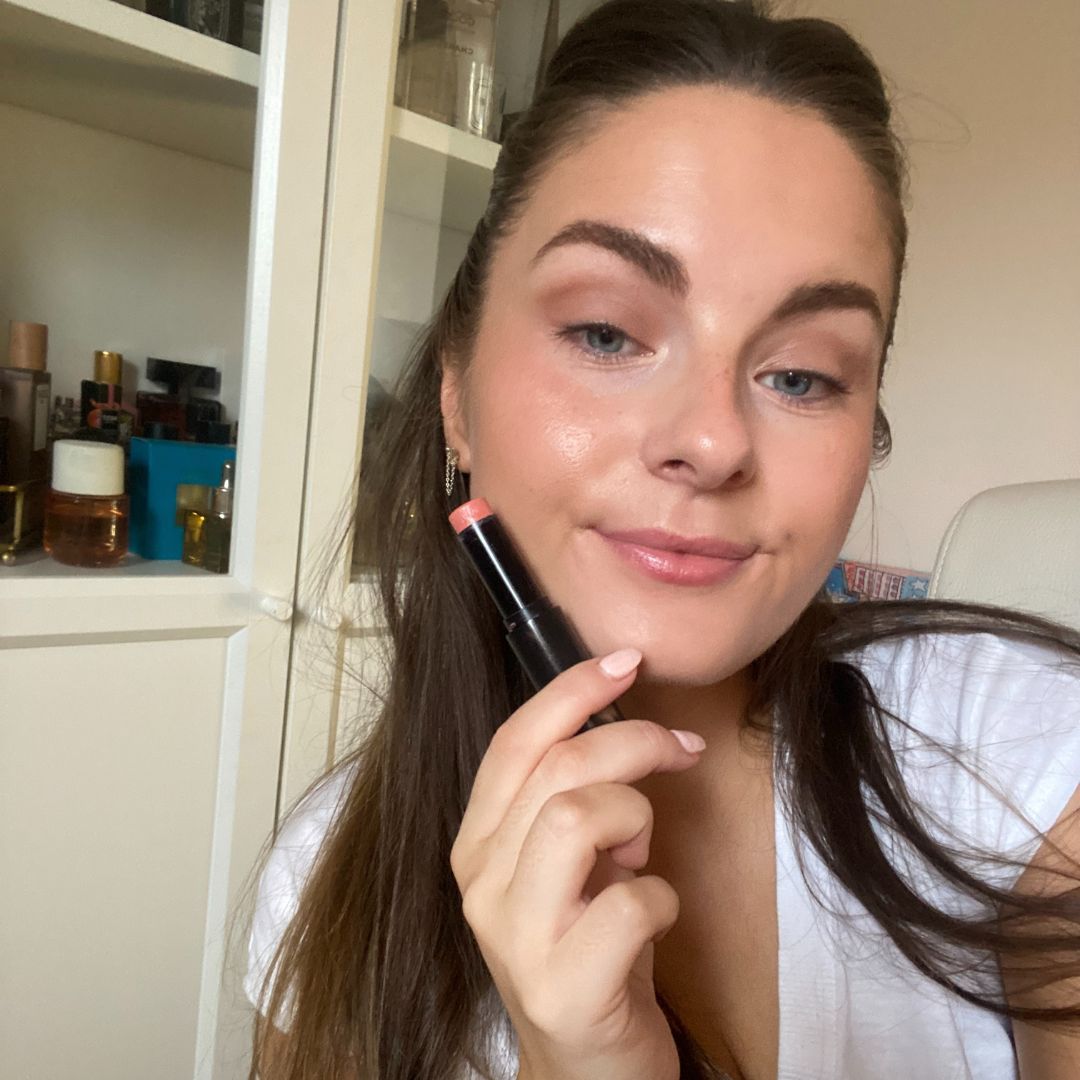 Tori Crowther wearing Victoria Beckham Beauty Cheeky Posh Cream Blush Stick in Knickers