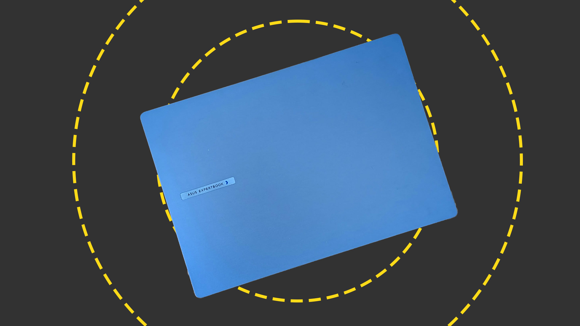 The Asus ExpertBook P3 (PM3606) on the ITPro background