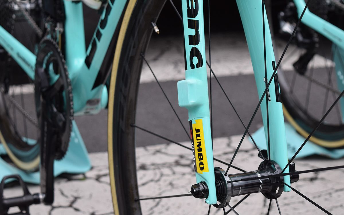 Jumbo-Visma have used shrink wrap to attach the timing chips to the fork legs
