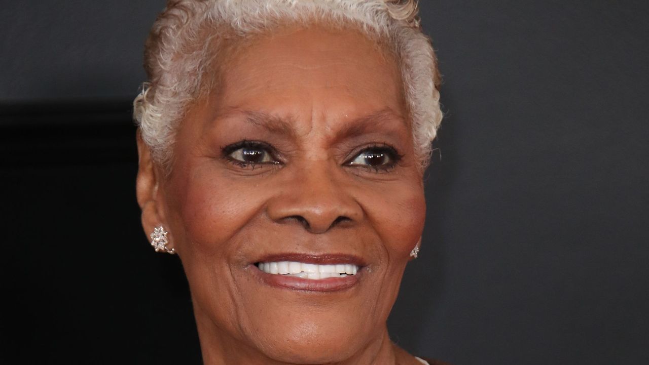 los angeles, ca february 10 dionne warwick attends the 61st annual grammy awards at staples center on february 10, 2019 in los angeles, california photo by dan macmedangetty images