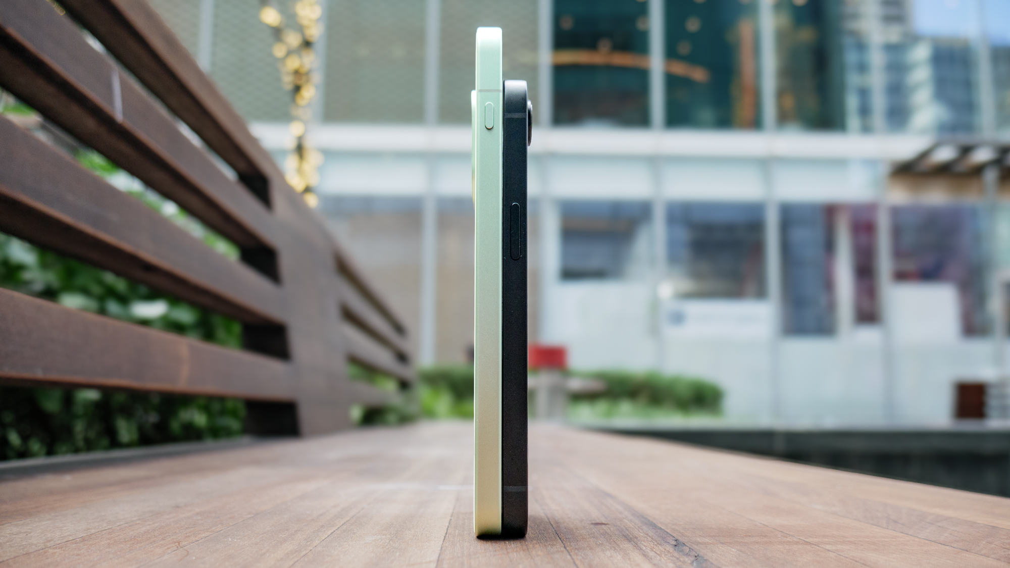 OnePlus 15R vs iPhone 16e thinness.