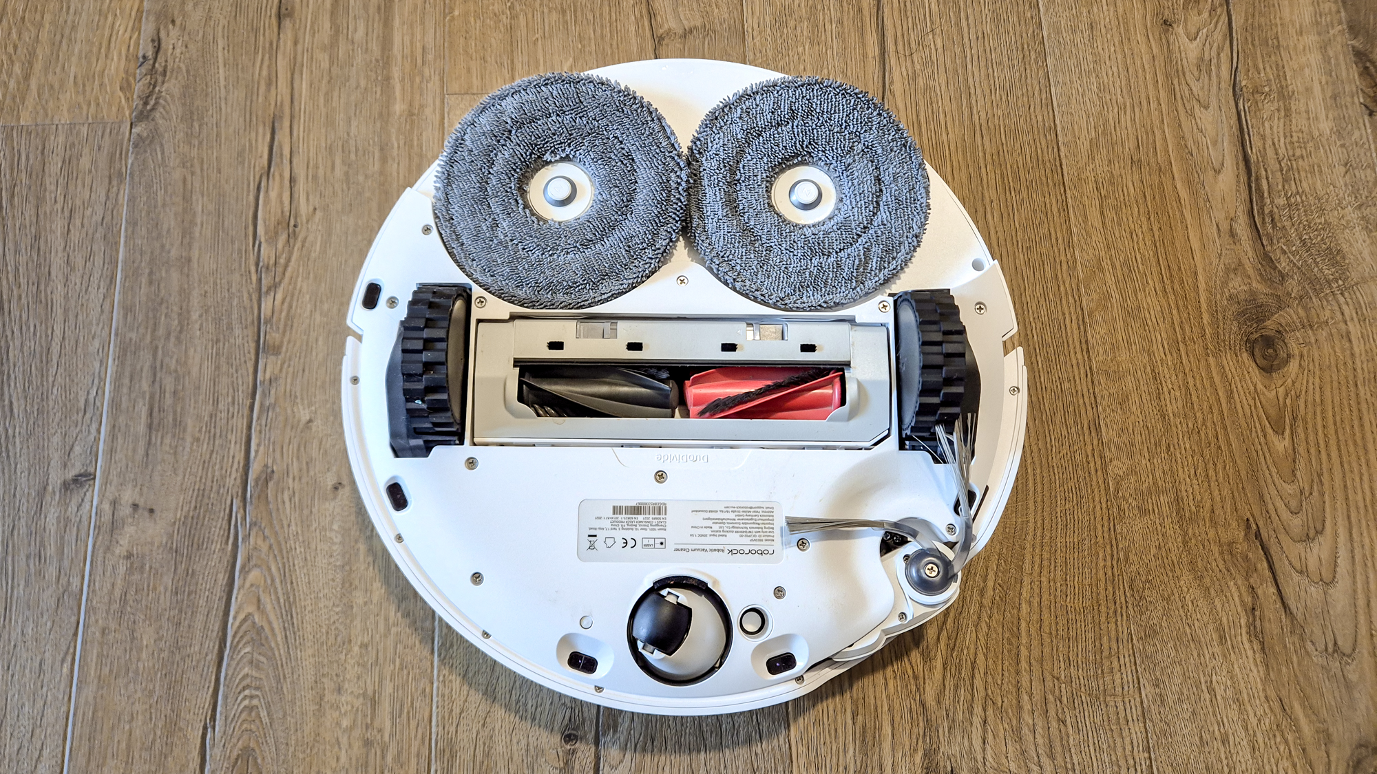 Roborock Qrevo Curv 2 Pro underside