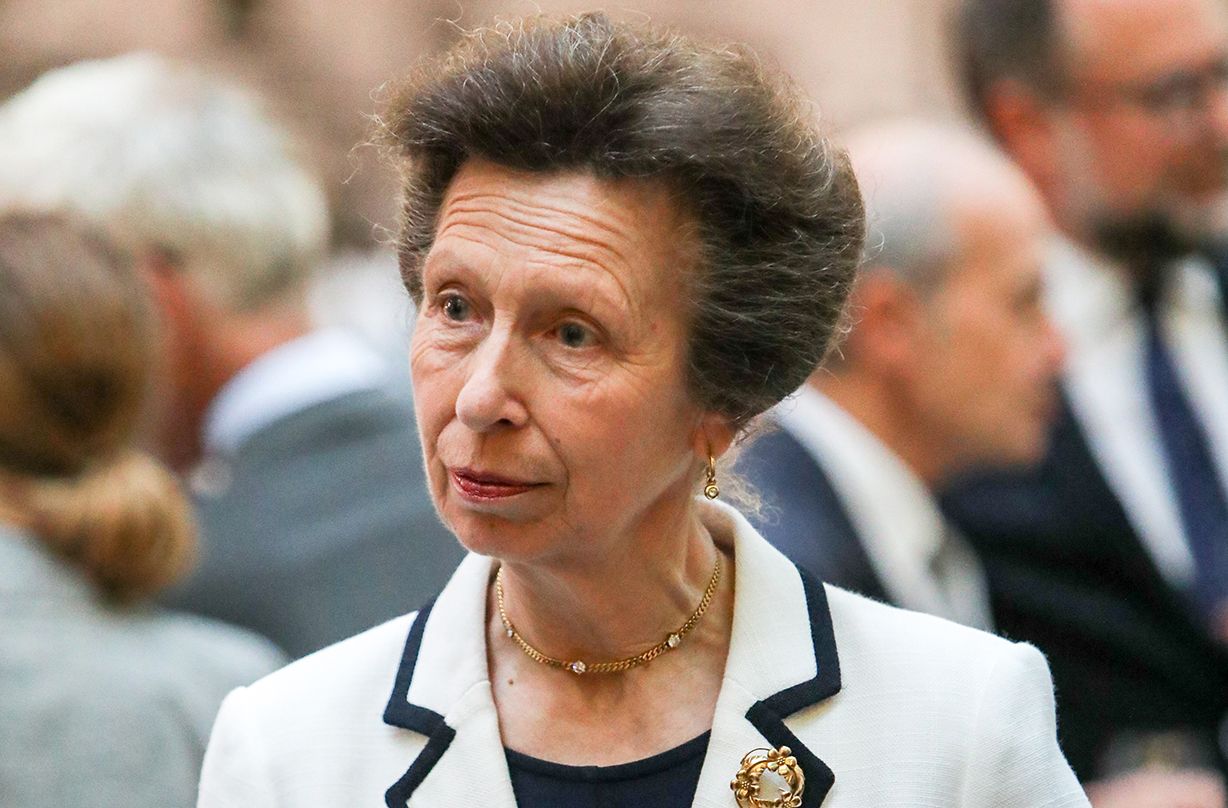 princess anne sad news lockdown Animal Health Trust closes