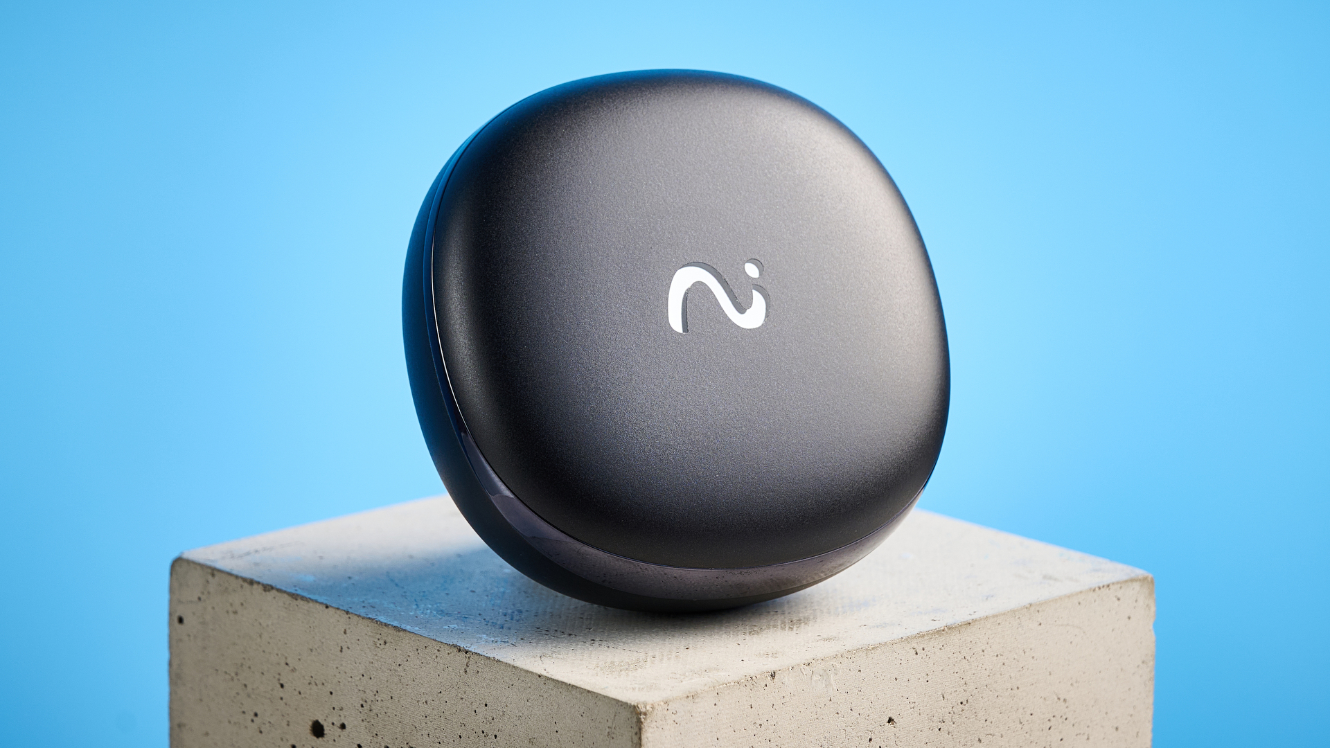 the viaim recdot ai earbuds with transcription, note taking and call recording