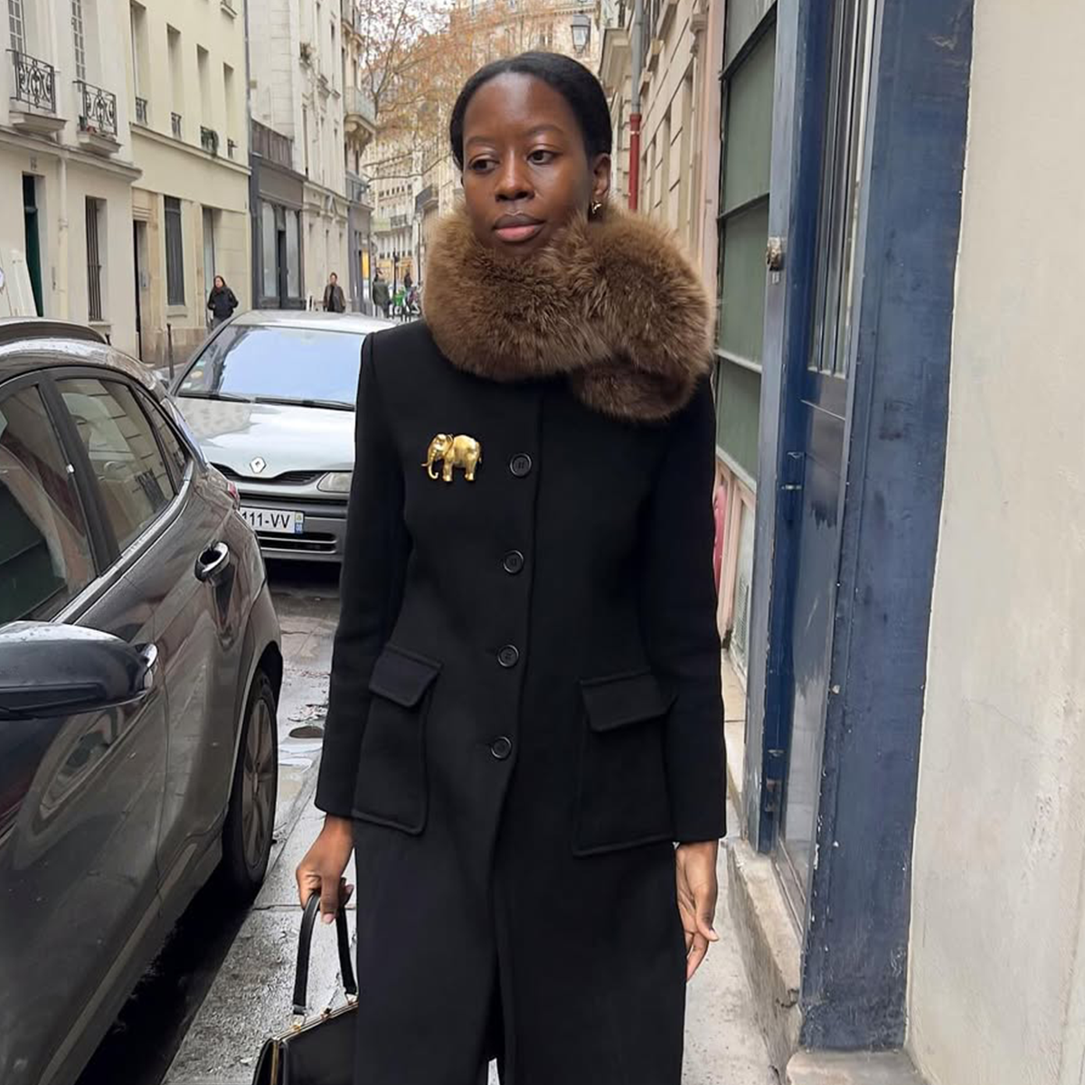 faux-fur scarf trend