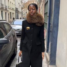 faux-fur scarf trend