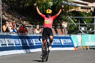 Giro dell'Emilia Internazionale Donne Elite: Alessia Vigilia takes surprise breakaway win