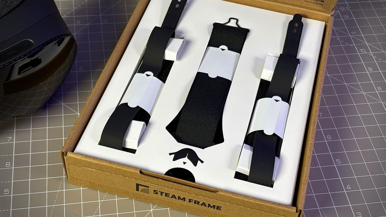 The Ergonomic Accessories Kit to add more premium features to the Steam Frame.
