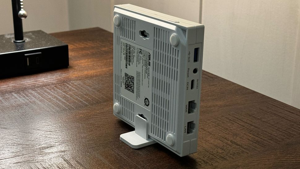 Asus RT-AX57 Go Wi-Fi 6 router review: Pocket-sized router for travel ...