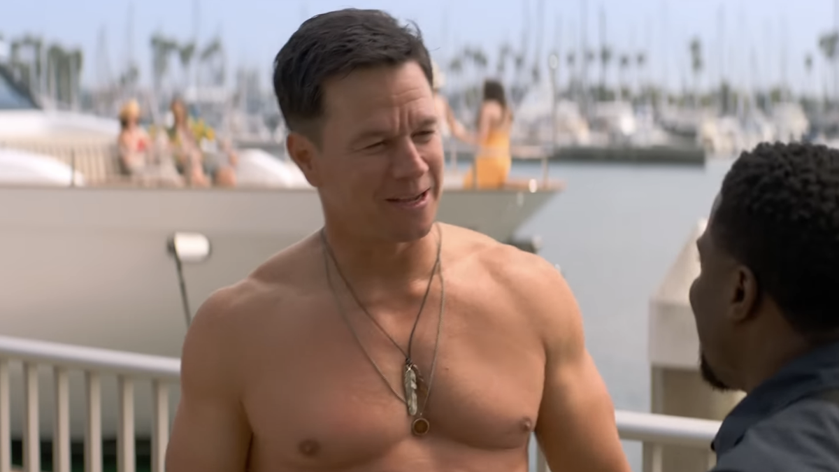 Mark Wahlberg Goes Naked With Kevin Hart In Netflixs Me Time Trailer