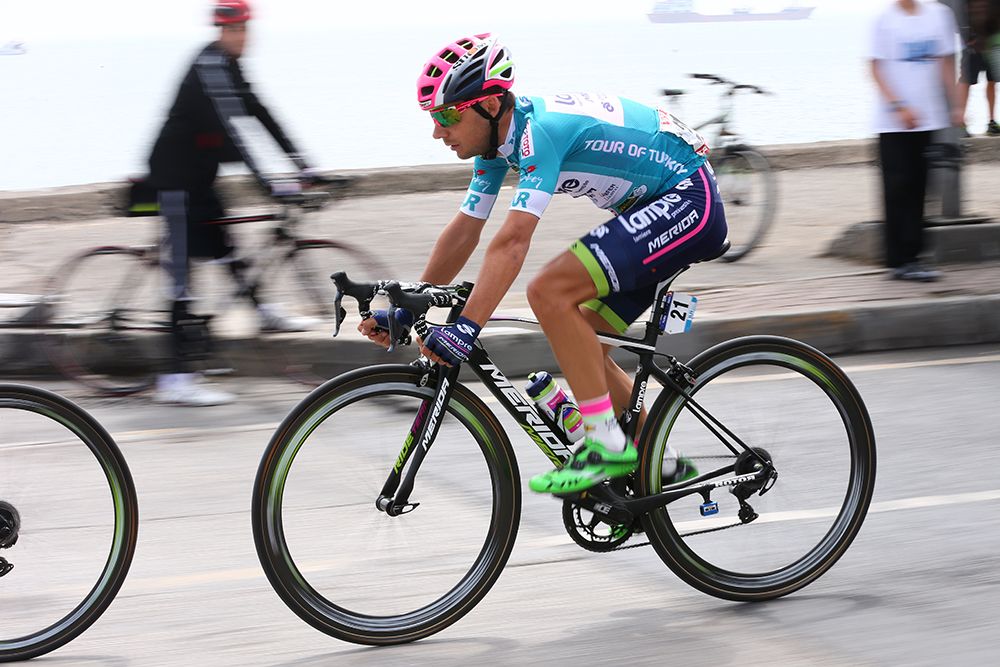 Race leader Kristijan Durasek (Lampre-Merida)