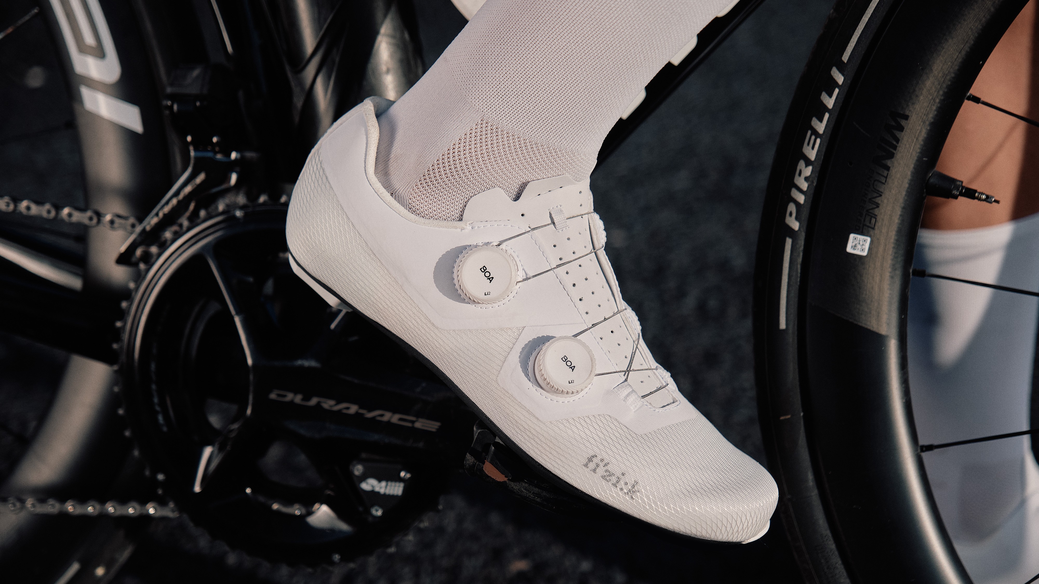 Fizik Lyra road shoes