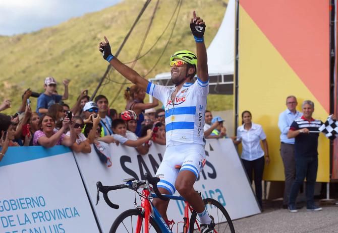 Daniel Diaz (Funvic Brasilinvest-Sao Jose dos Campos) takes the stage 2 win.