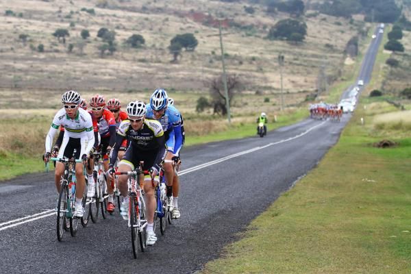 The gap being shortened by the peloton as the breakaway group will soon be caught.