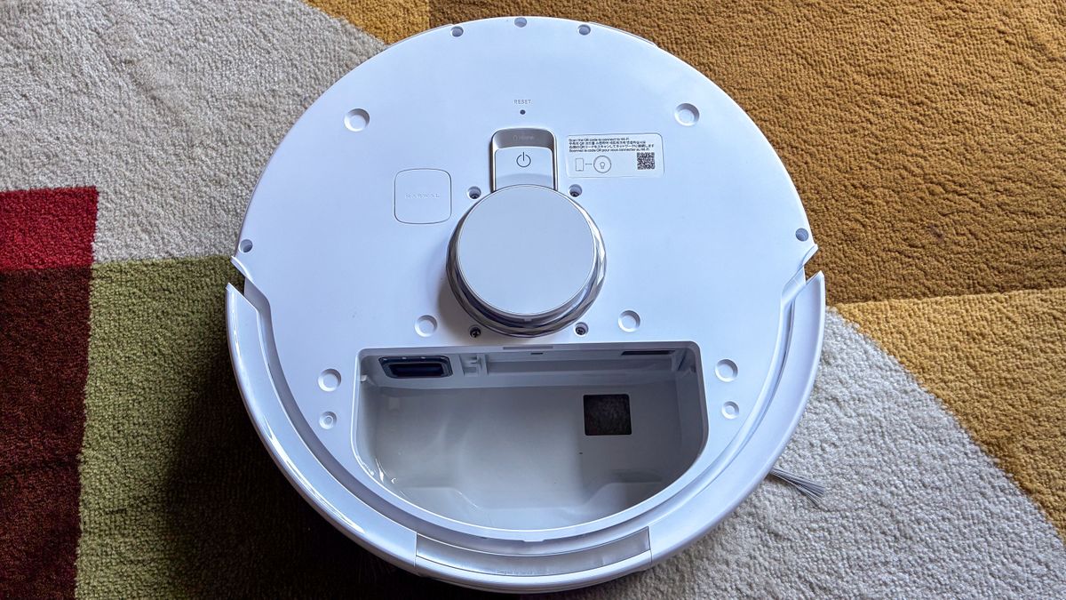 The onboard dust bin cavity inside Narwal Freo Z10 robot