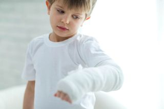 boy in cast, cast, broken arm 