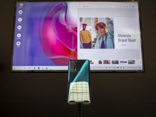 Motorola Edge 2021 Hands On Ready For Desktop Casting