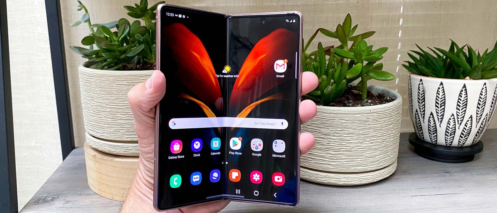 Samsung Galaxy Z Fold 2 Review Toms Guide 9144