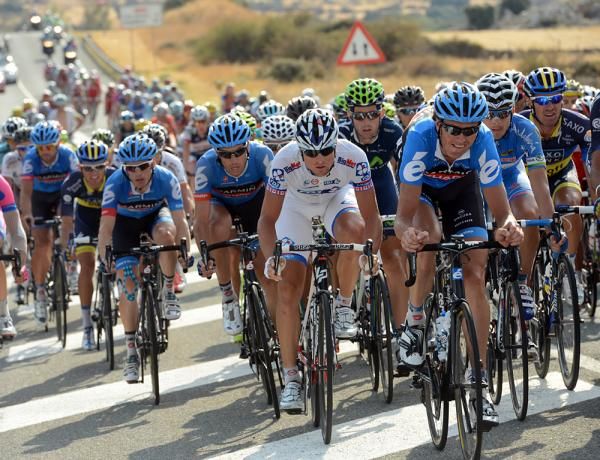Johan Vansummeren and Dominique Rollin patrol the front of the peloton