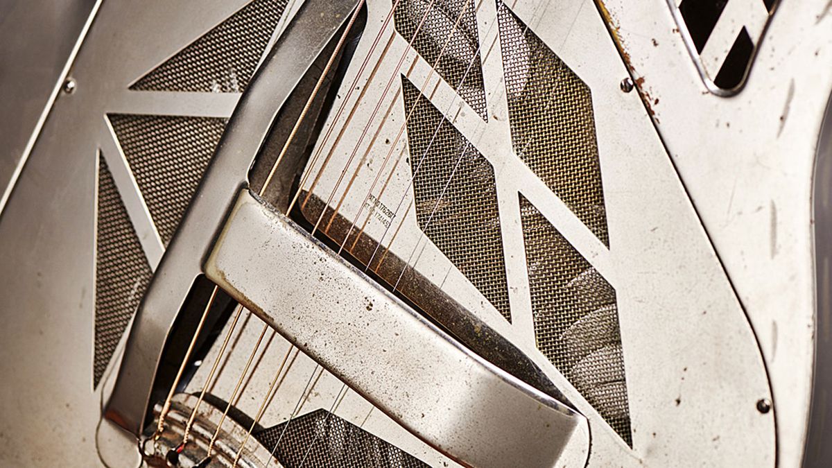 Under the microscope 1937 National ‘Exploding Palm Tree’ Resonator