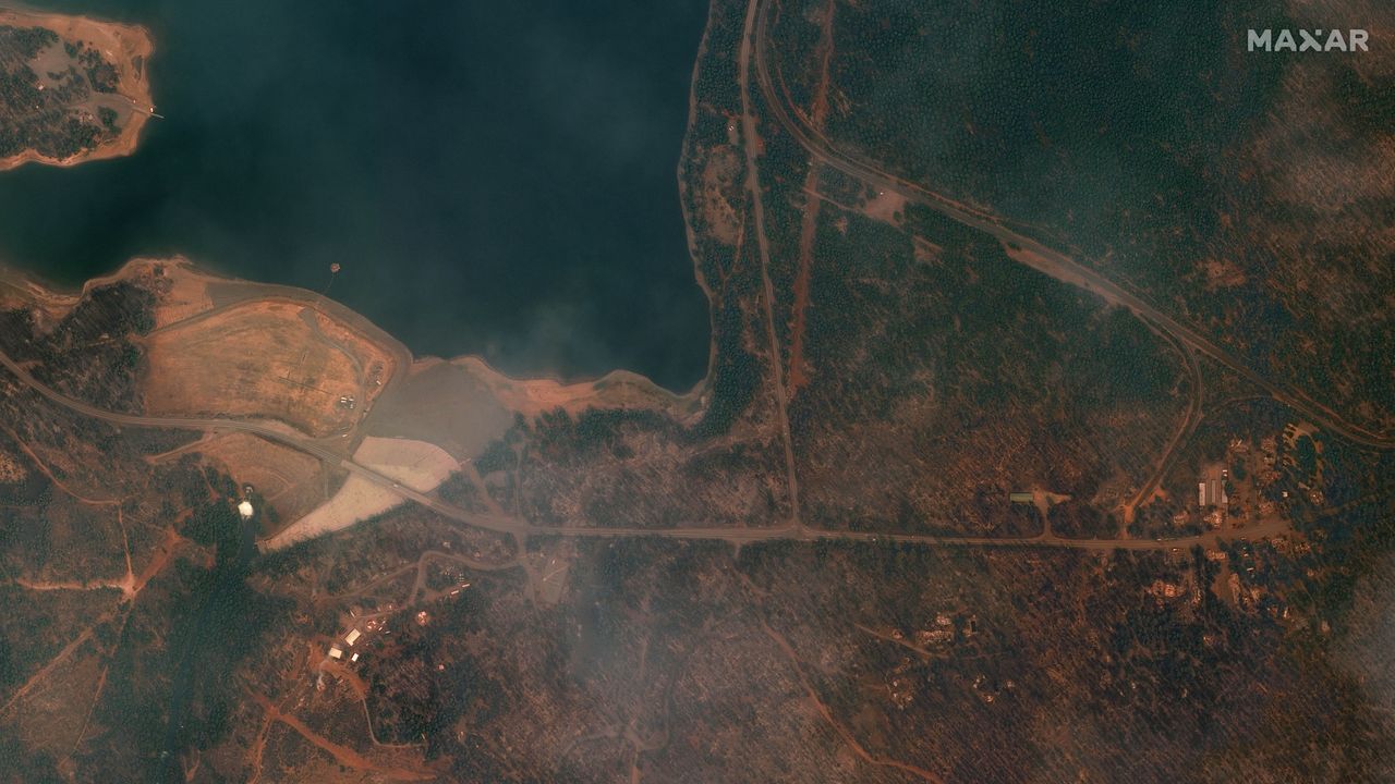Earth observation satellites of U.S operator Maxar Technologies captured detailed images of devastating fires raving northern California. The images, taken on Sunday, August 8, show areas hit by the Dixie wildfire, the second most devastating wildfire in California&rsquo;s history. This image captures the area around Lake Almanor during the fire.
