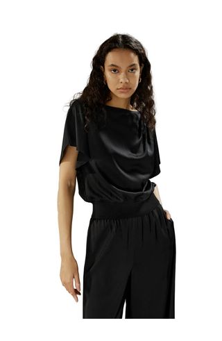 Short Rippled Batwing Sleeves Silk Shirt