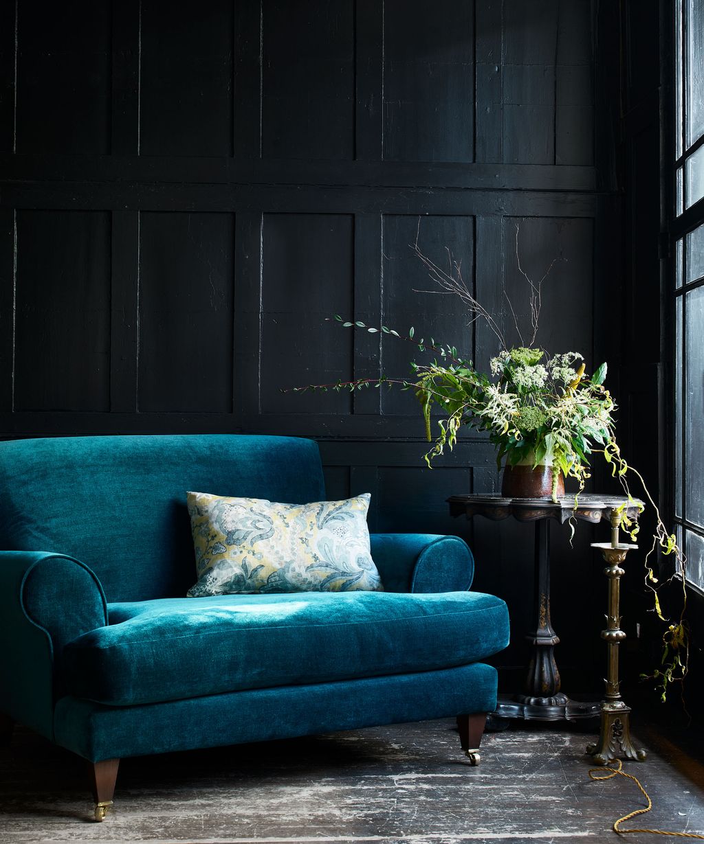 Antiques dealer Drew Pritchard reveals the secrets to buying antiques