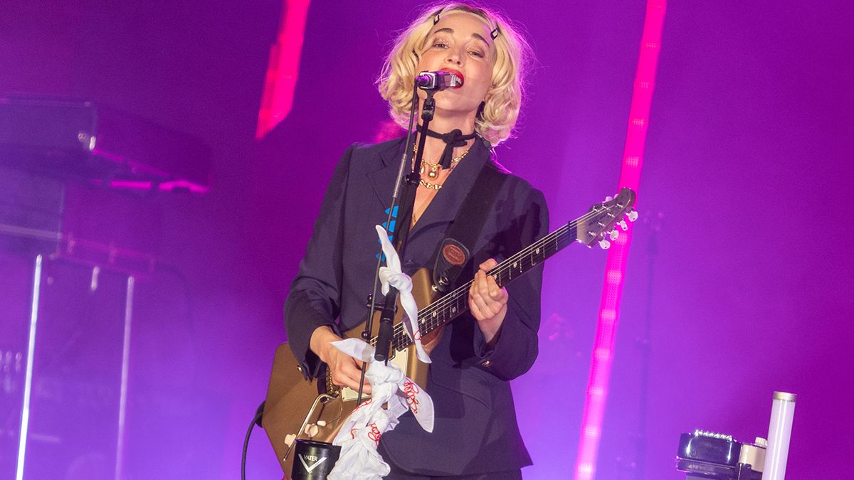 “A pretty tight little wrecking crew”: St Vincent confirms that her new album will feature Dave Grohl, Cate Le Bon, Josh Freese, and classic analogue synths