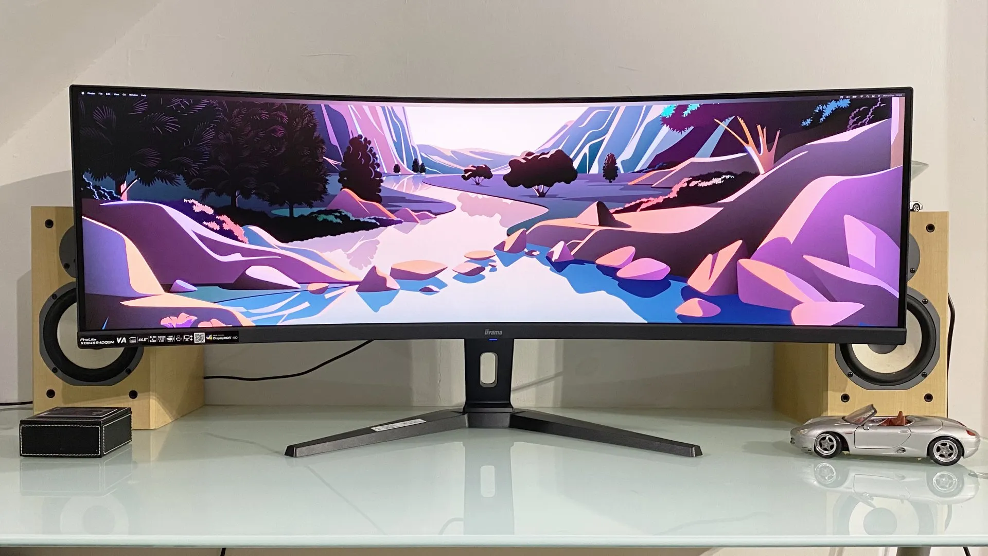 סקירת מסך רחב במיוחד Iiyama ProLite