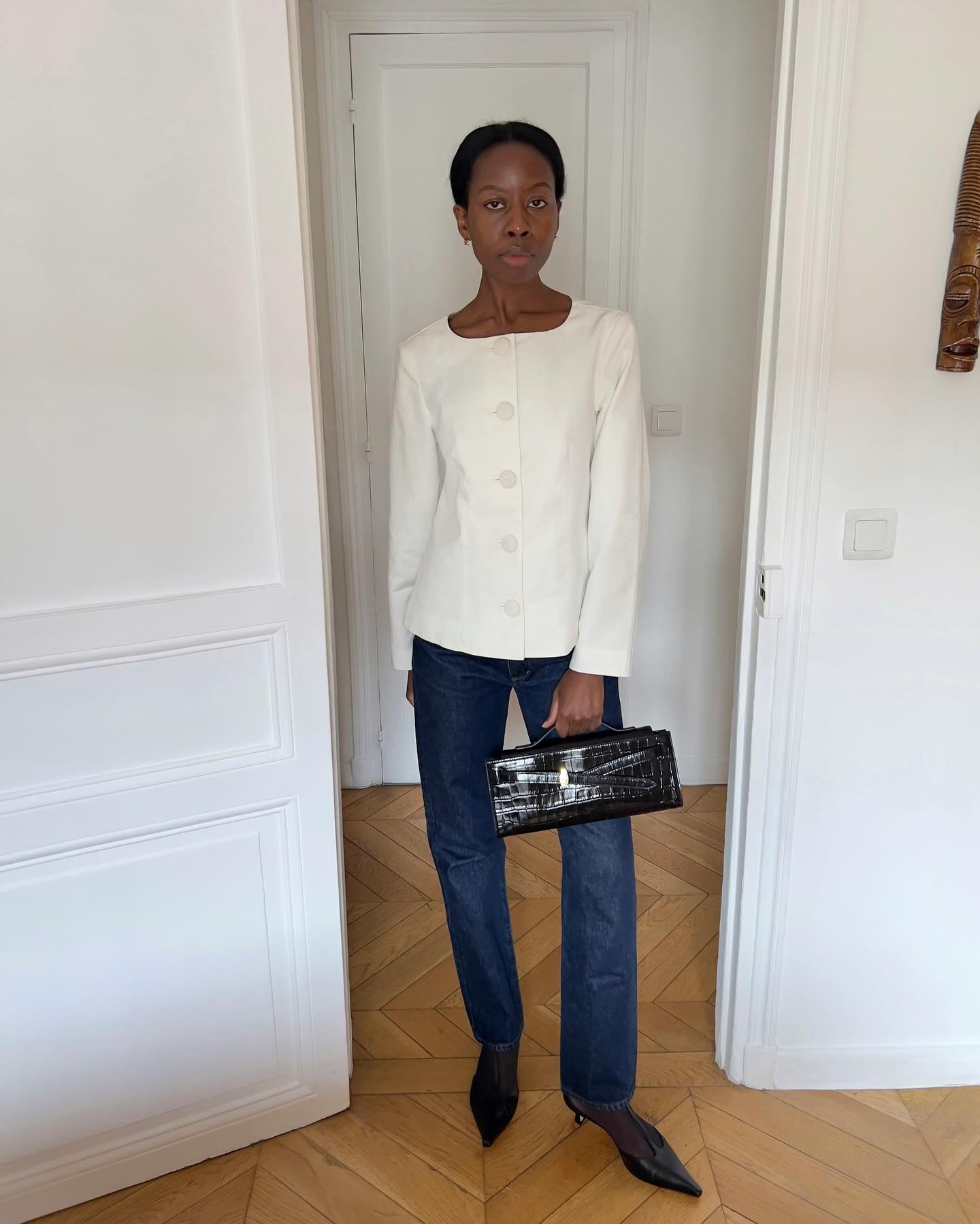 @sylviemus_ wearing tights under jeans trend 2026.