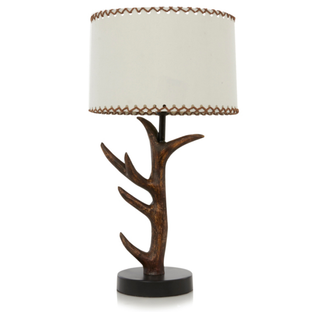 antler table lamp with wooden body